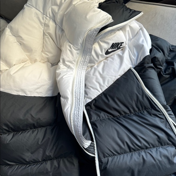 Nike puffer black white like new xl rare - Picture 2 of 4